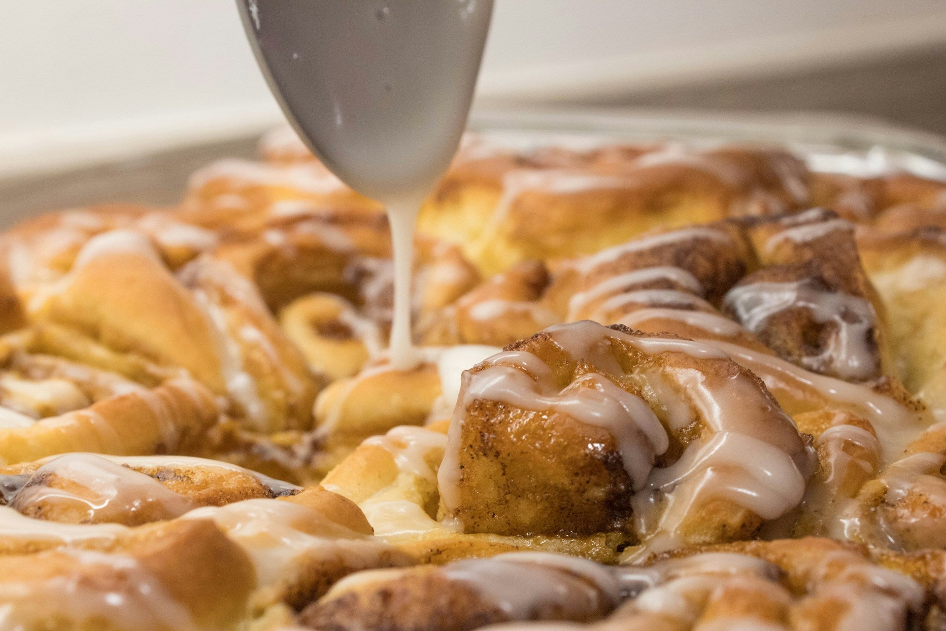 Honey's Cinnamon Roll Cake